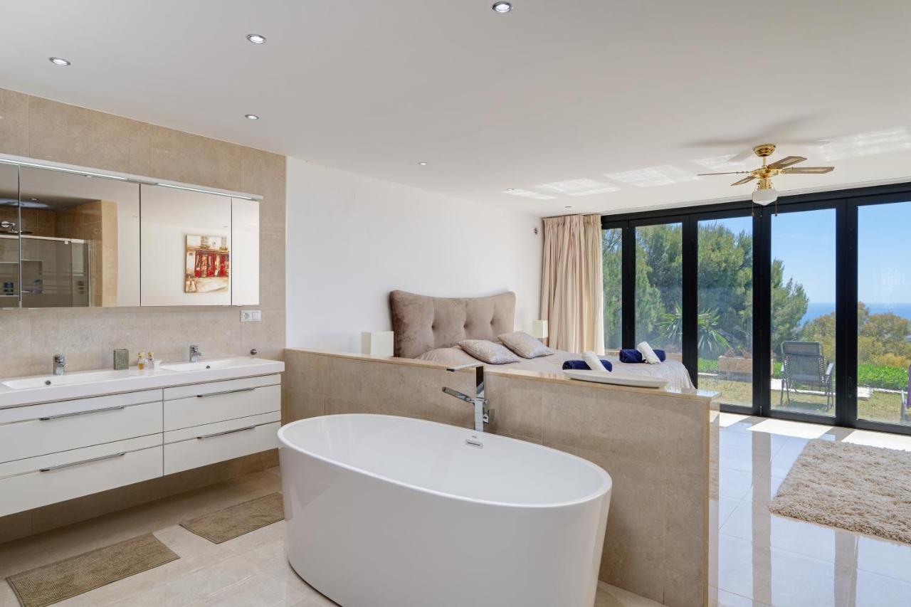 La Escala - 6 Bedroom Villa With Pool 미하스 외부 사진
