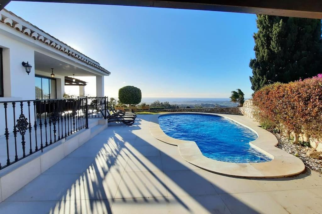 La Escala - 6 Bedroom Villa With Pool 미하스 외부 사진