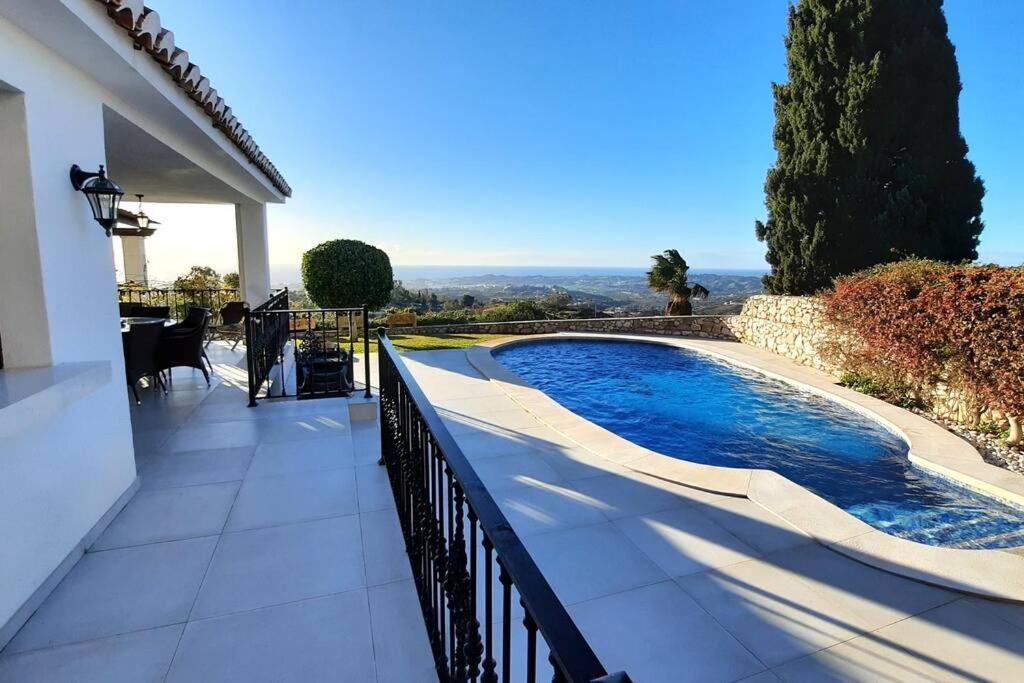 La Escala - 6 Bedroom Villa With Pool 미하스 외부 사진