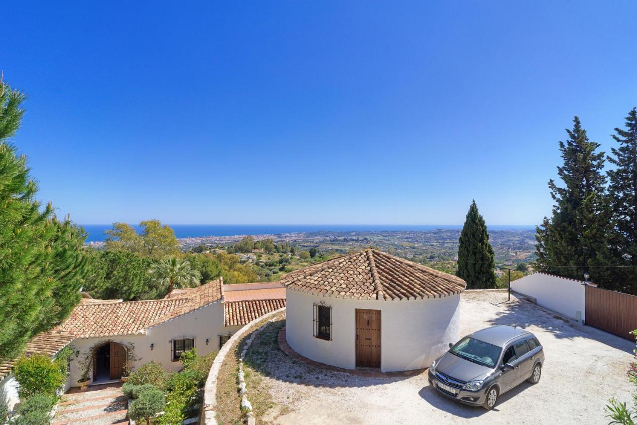 La Escala - 6 Bedroom Villa With Pool 미하스 외부 사진
