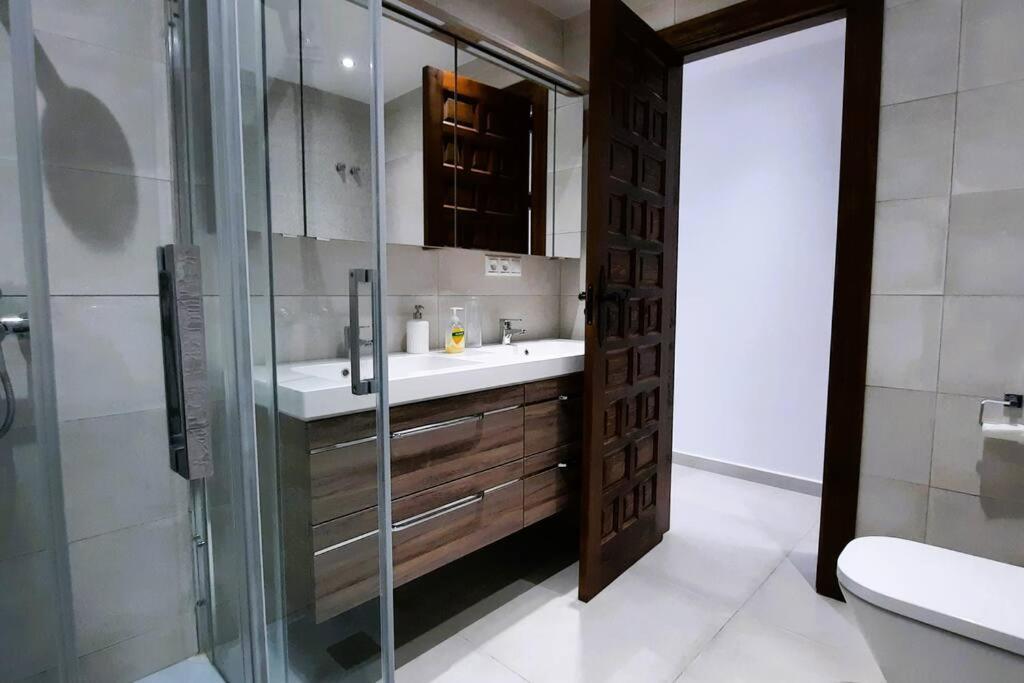 La Escala - 6 Bedroom Villa With Pool 미하스 외부 사진