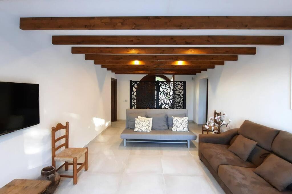 La Escala - 6 Bedroom Villa With Pool 미하스 외부 사진